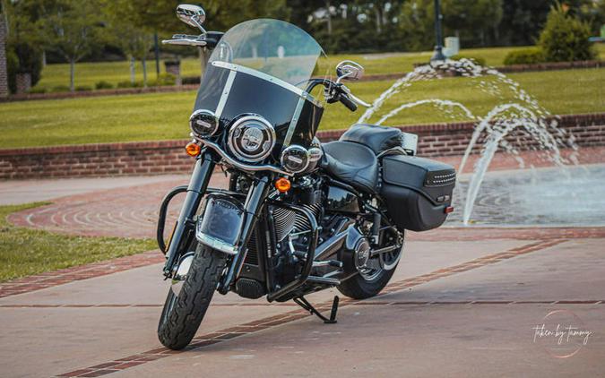 2021 Harley-Davidson® FLHCS - Heritage Classic 114