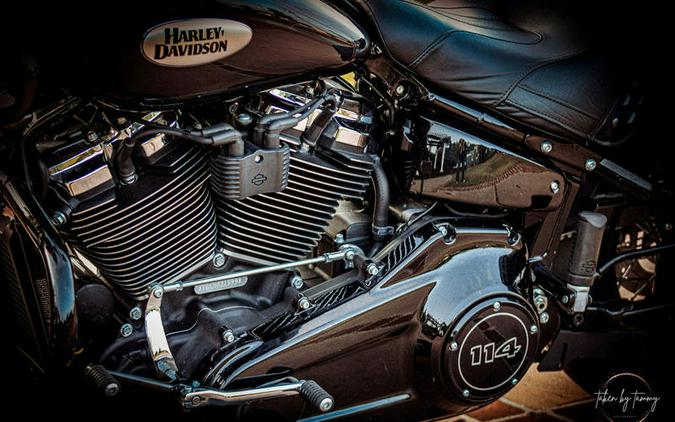 2021 Harley-Davidson® FLHCS - Heritage Classic 114