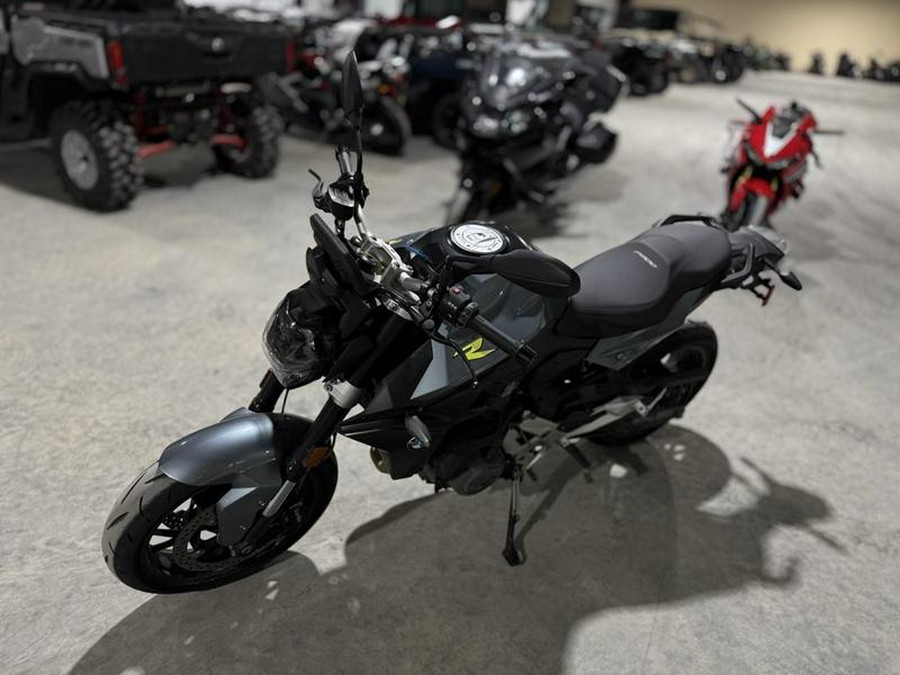 2023 BMW F 900 R Exclusive