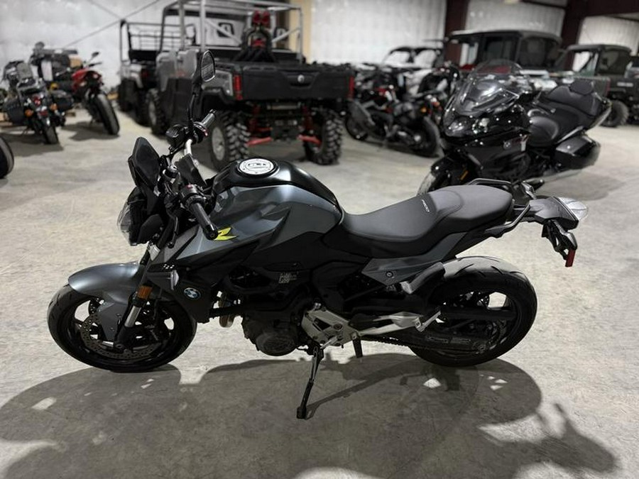 2023 BMW F 900 R Exclusive