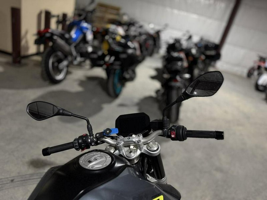 2023 BMW F 900 R Exclusive