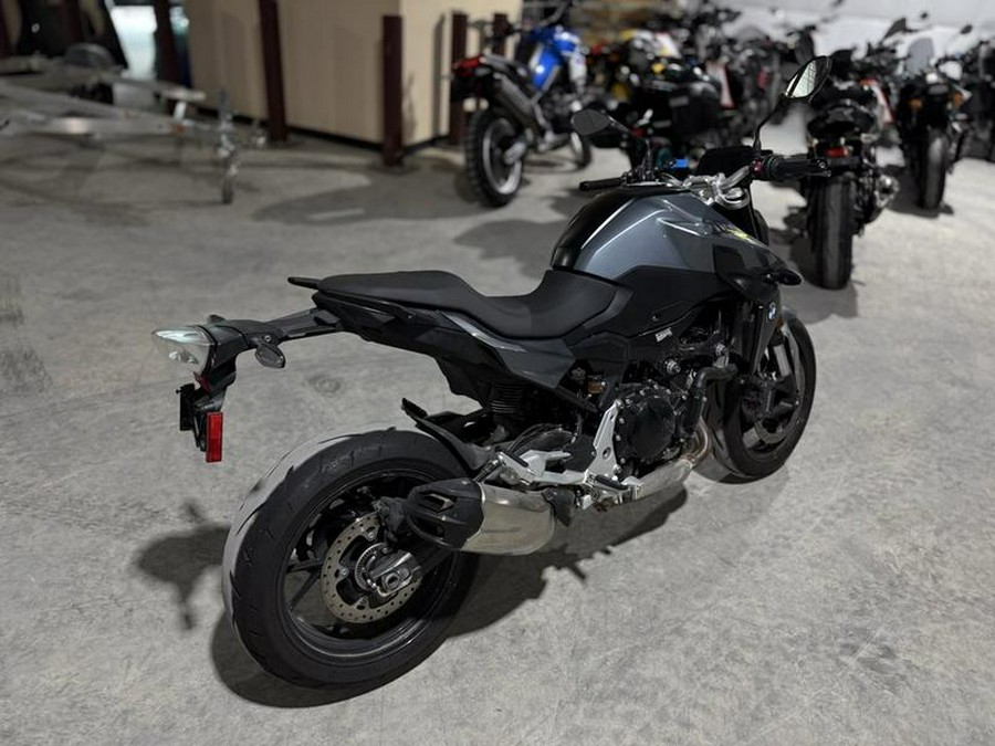 2023 BMW F 900 R Exclusive