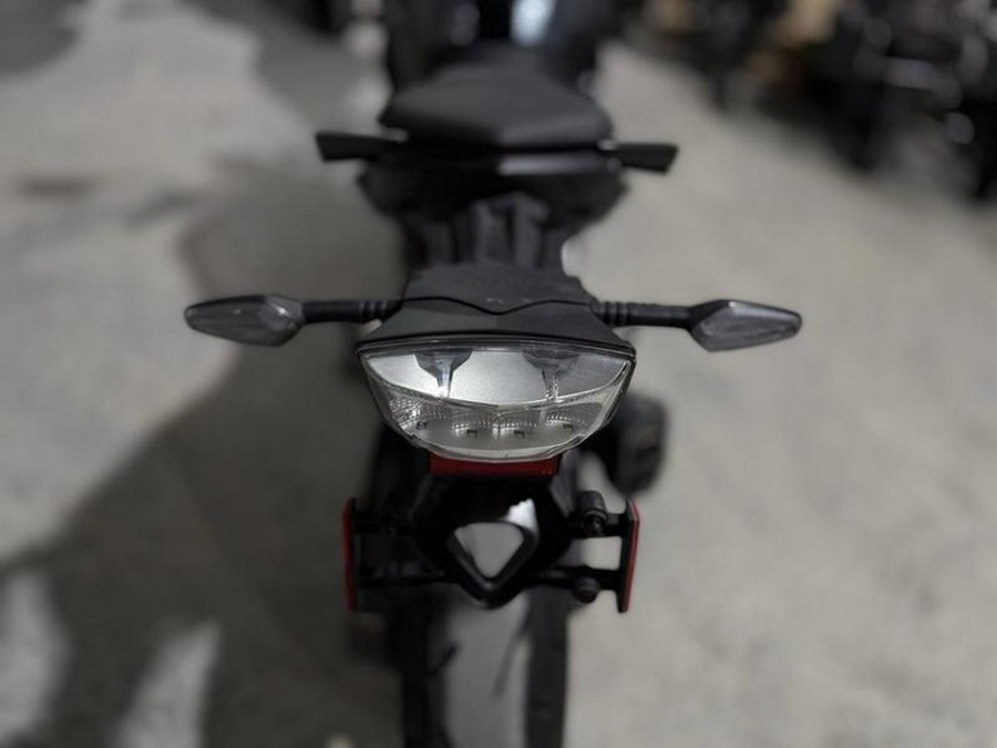 2023 BMW F 900 R Exclusive