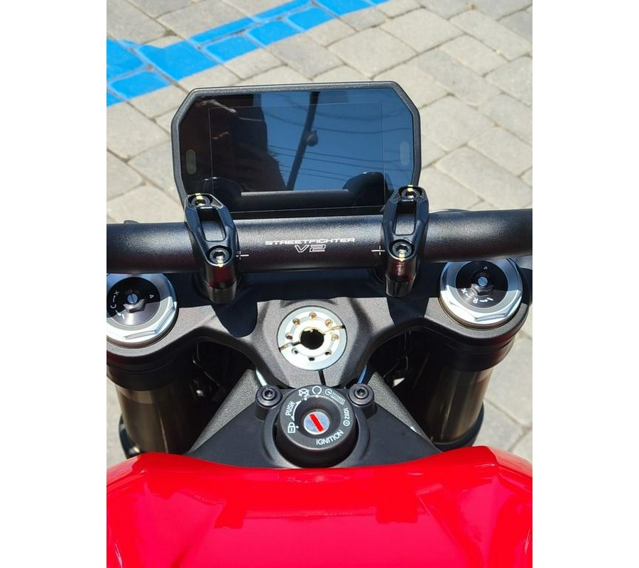 2025 Ducati Streetfighter V2