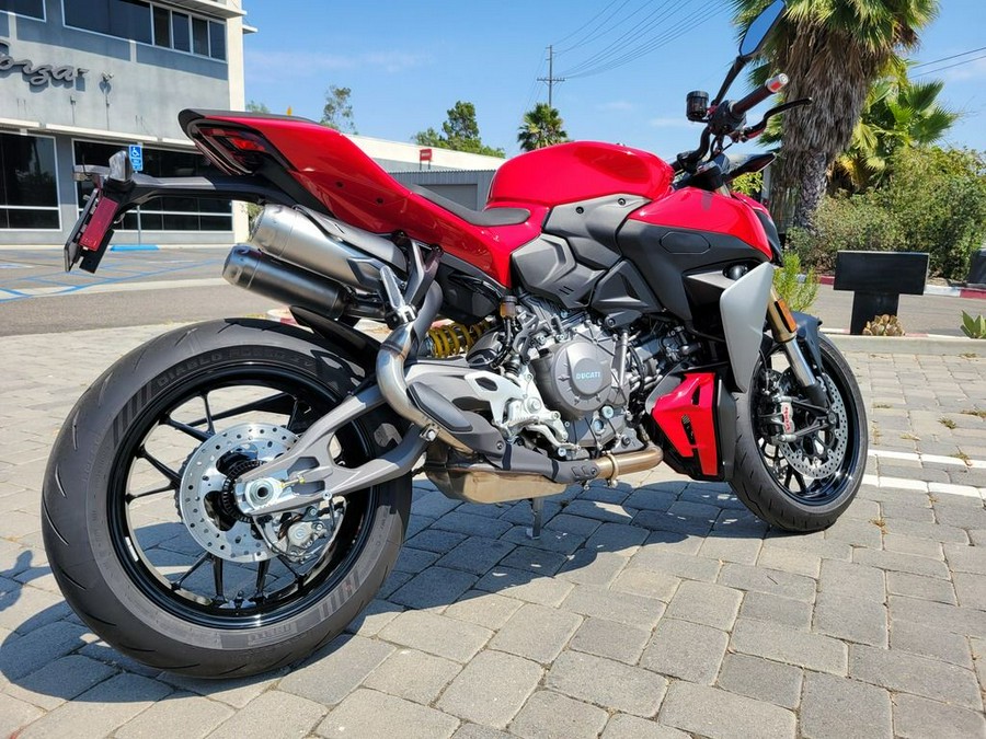 2025 Ducati Streetfighter V2