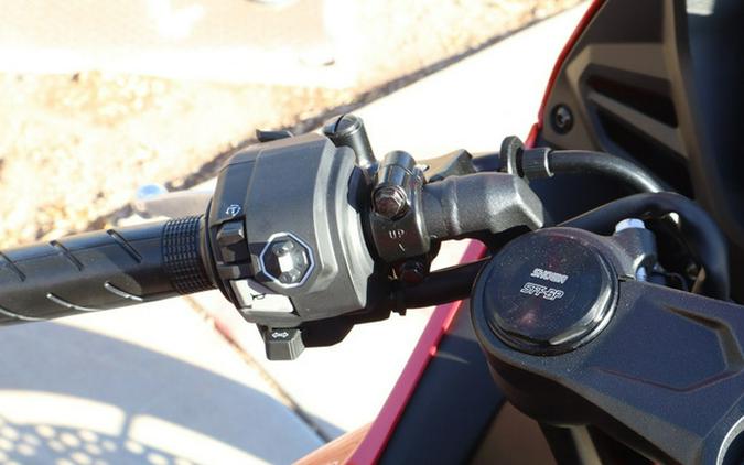 2026 Honda CBR650R E-Clutch