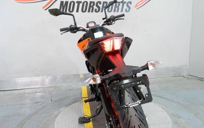 2023 KTM 200 Duke