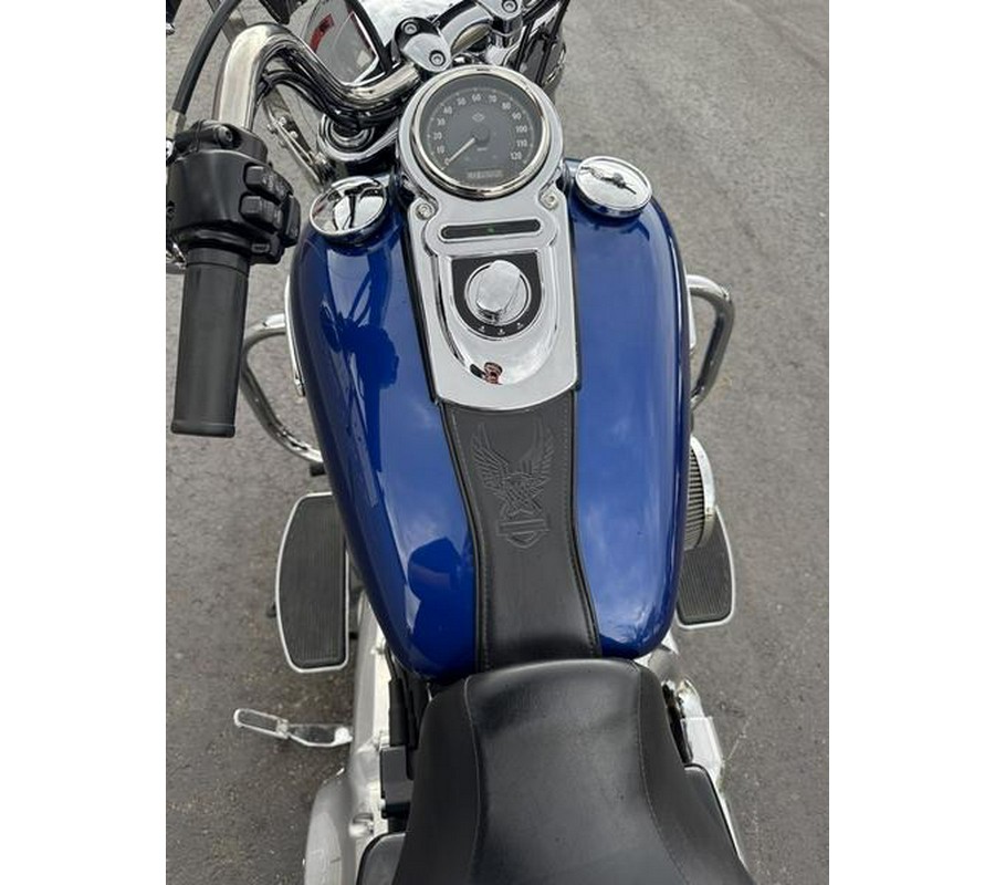 2015 Harley-Davidson® FLD - Dyna® Switchback™