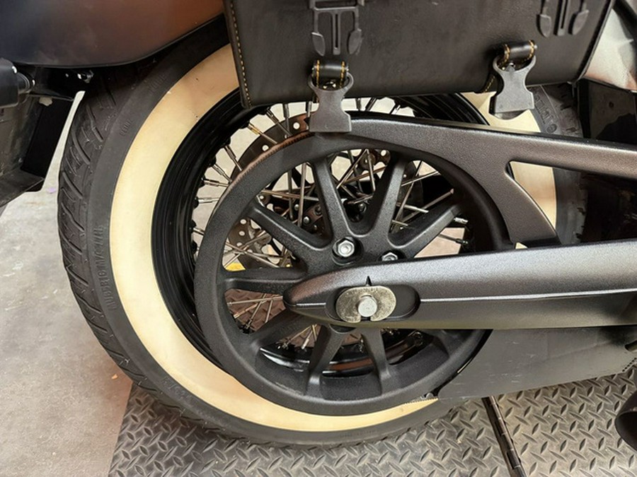 2015 Victory Motorcycles High-Ball Suede Black With Silver Pinstripes