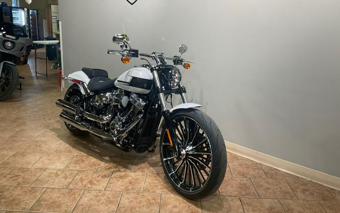 2024 Harley-Davidson Breakout White Onyx Pearl FXBR