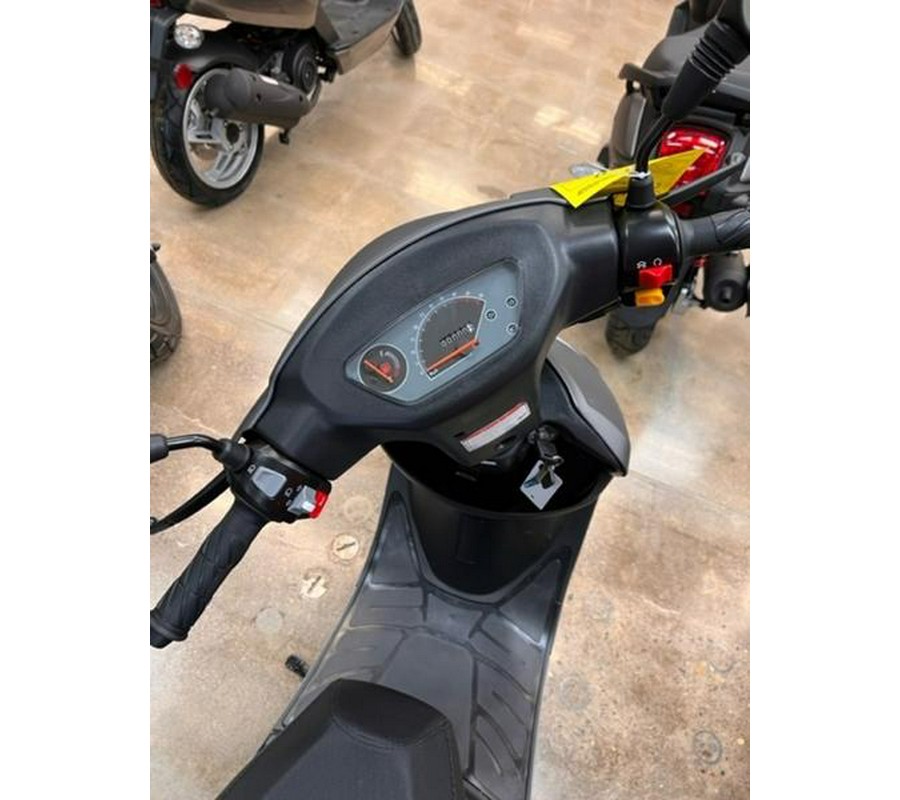 2023 Chicago Scooter Company Go 50