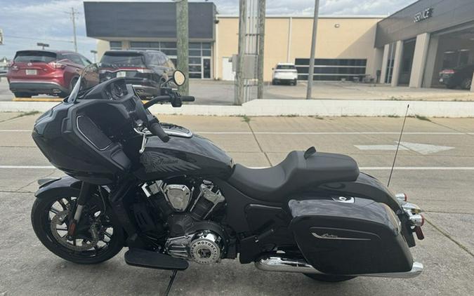 2024 Indian Challenger Black Metallic