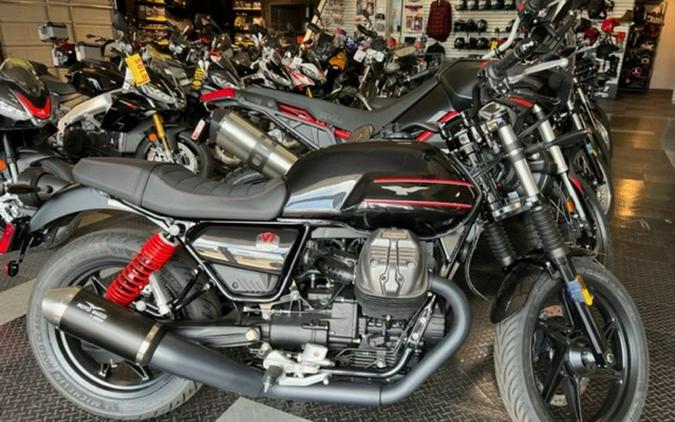 2023 Moto Guzzi V7 Special Edition