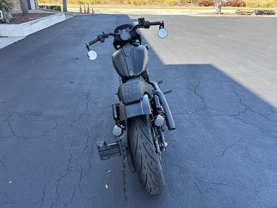 2025 Indian Motorcycle® Sport Scout® Limited +Tech Black Smoke