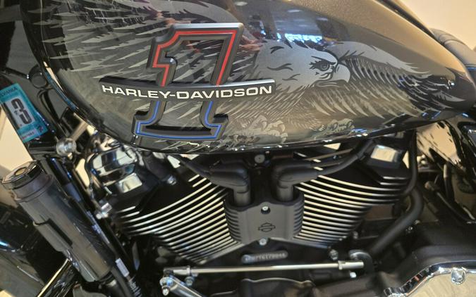 2026 Harley-Davidson® Street Glide® Midnight Ember Chrome Trim FLHX