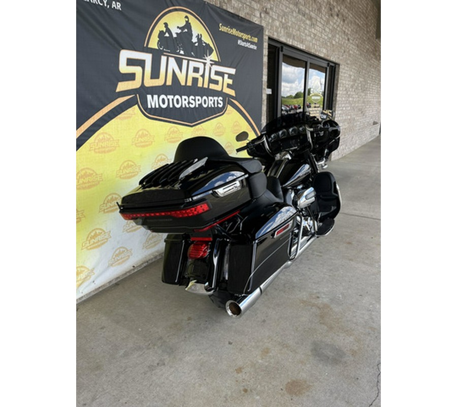 2017 Harley-Davidson FLHTKL Ultra Limited Low