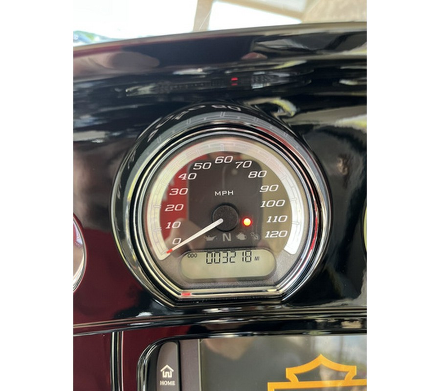 2017 Harley-Davidson FLHTKL Ultra Limited Low
