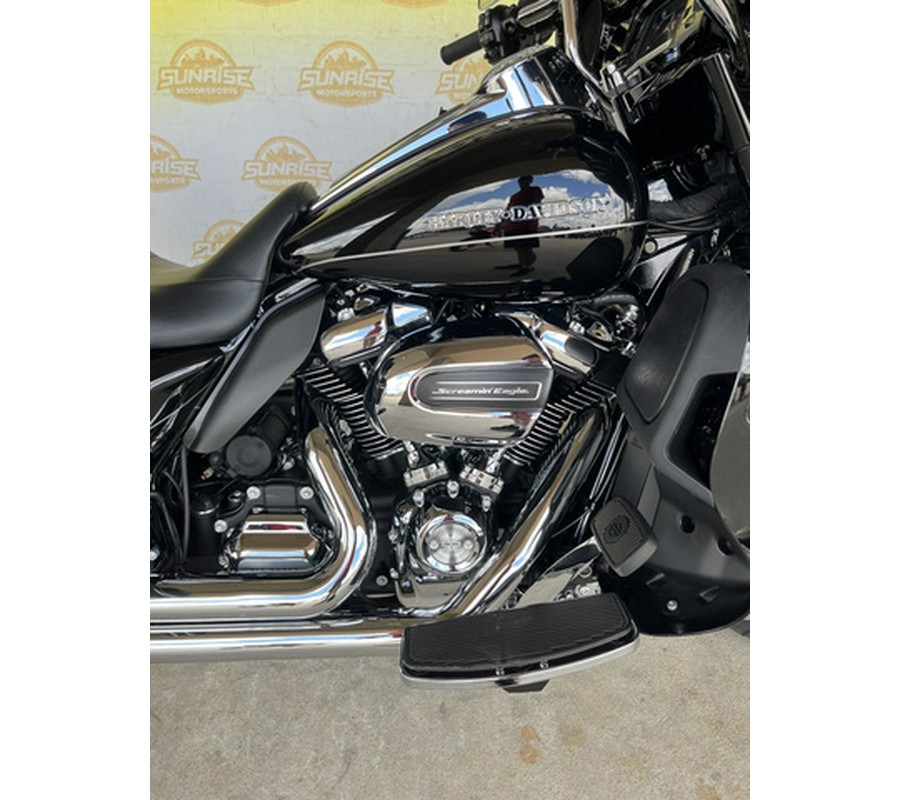 2017 Harley-Davidson FLHTKL Ultra Limited Low