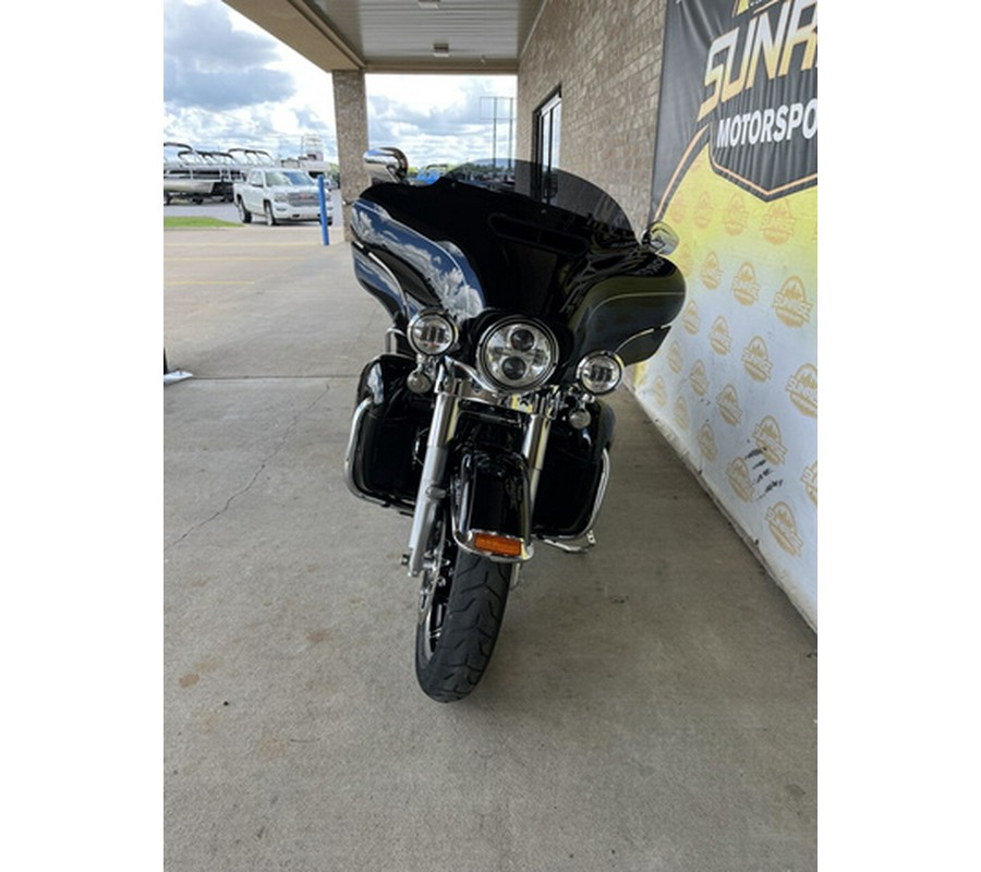 2017 Harley-Davidson FLHTKL Ultra Limited Low