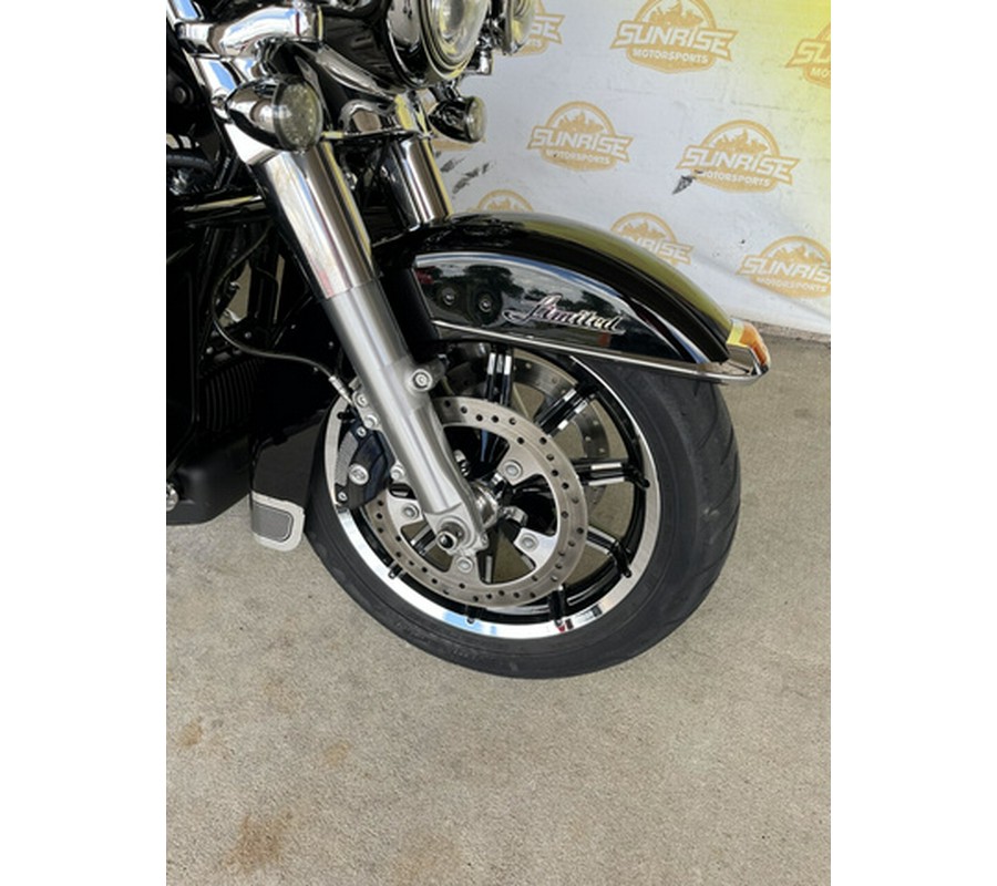 2017 Harley-Davidson FLHTKL Ultra Limited Low