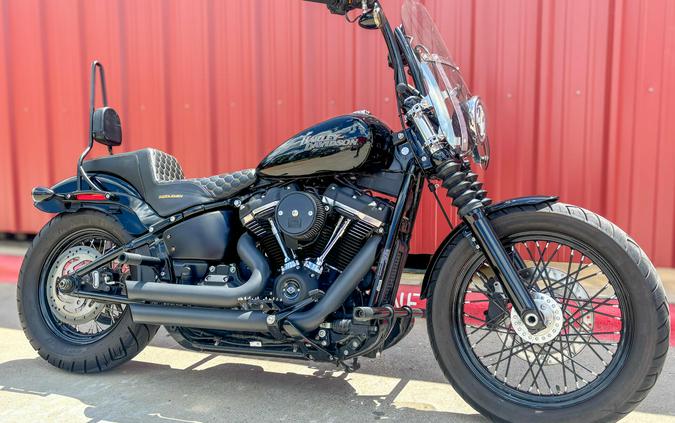 2020 Harley-Davidson® Street Bob® FXBB Vivid Black