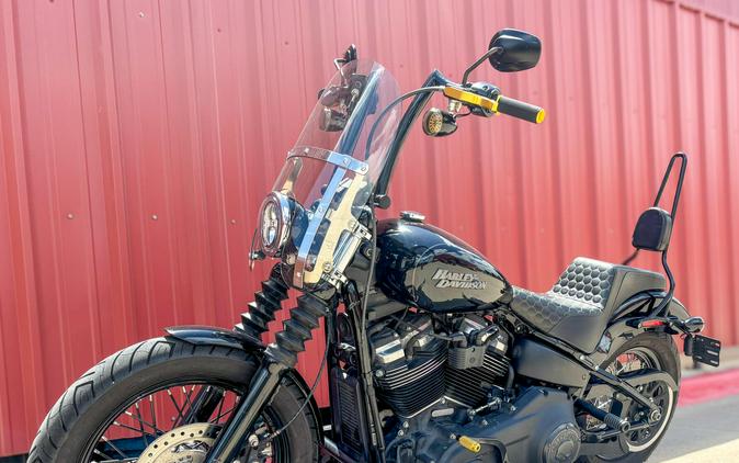 2020 Harley-Davidson® Street Bob® FXBB Vivid Black