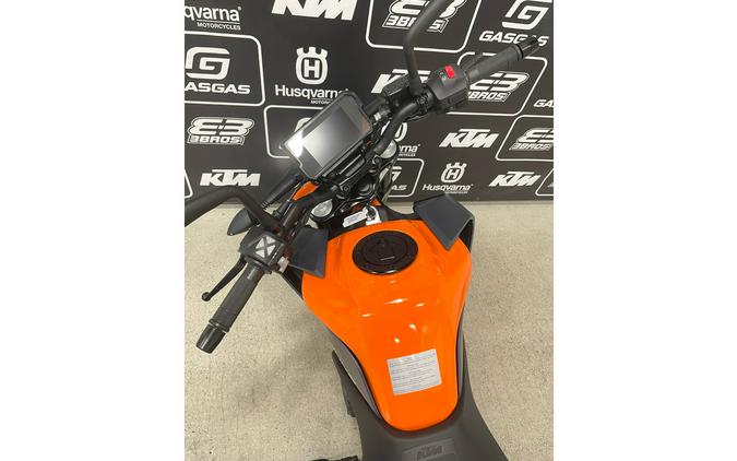 2023 KTM 390 Duke