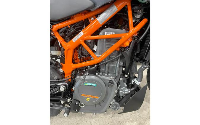 2023 KTM 390 Duke