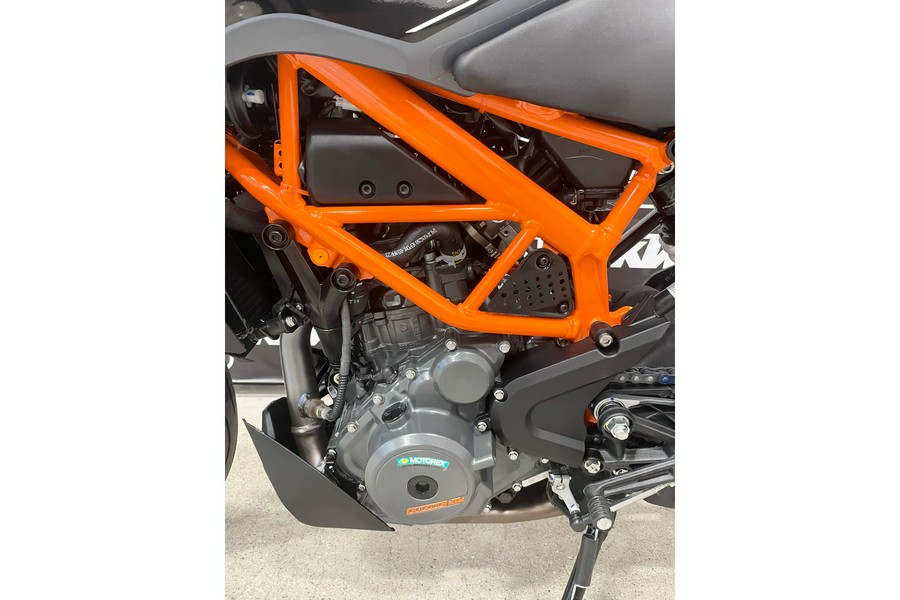 2023 KTM 390 Duke