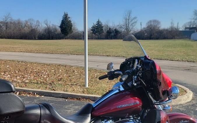 2019 Harley-Davidson Ultra Limited Wicked Red/Twisted Cherry