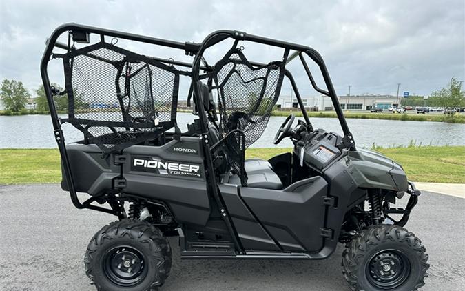 2024 Honda Pioneer 700-4