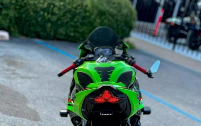 2024 Kawasaki Ninja® ZX™-6R KRT Edition