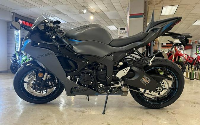 2025 Kawasaki Ninja ZX-6R
