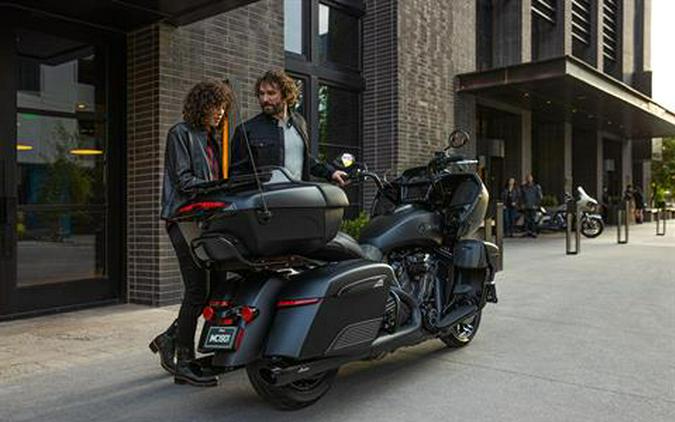 2022 Indian Motorcycle Pursuit® Dark Horse® with Premium Package