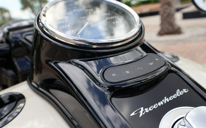 2023 Harley-Davidson Freewheeler FLRT