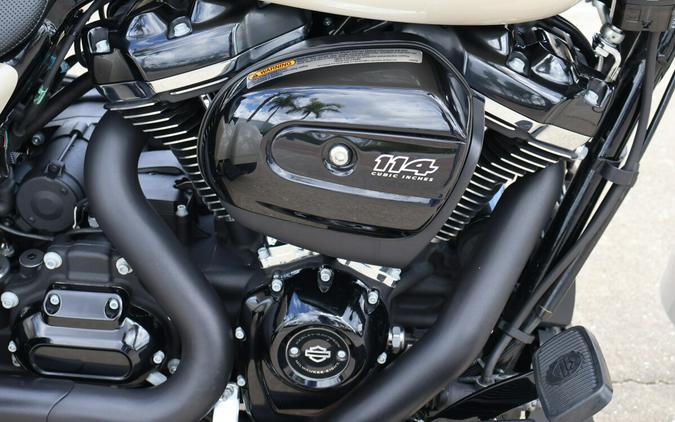 2023 Harley-Davidson Freewheeler FLRT