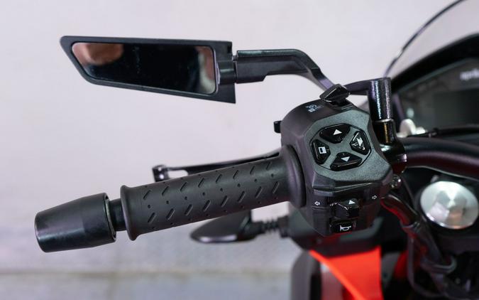 2022 Aprilia Tuono 660