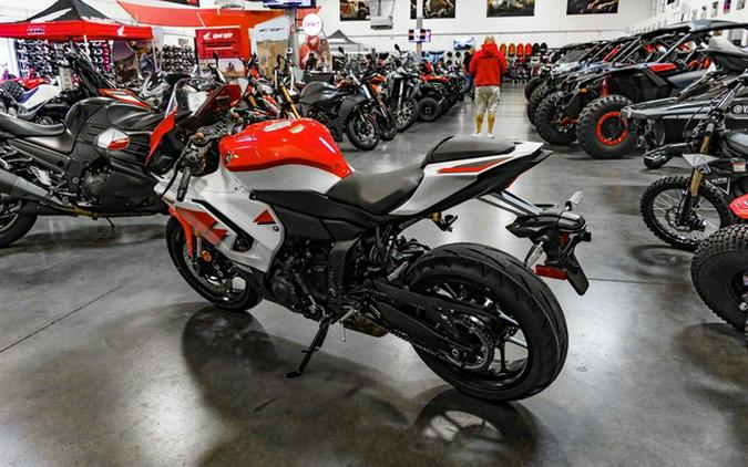 2026 Yamaha YZF R7 70Th Anniversary Edition