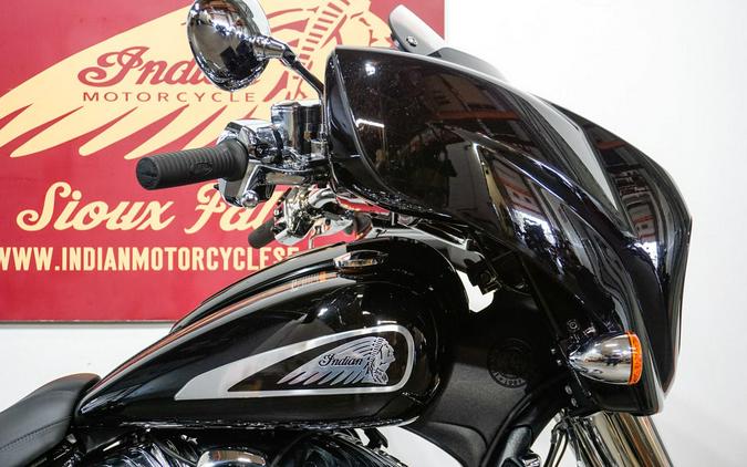 2023 Indian Motorcycle® Chieftain® Limited Black Metallic