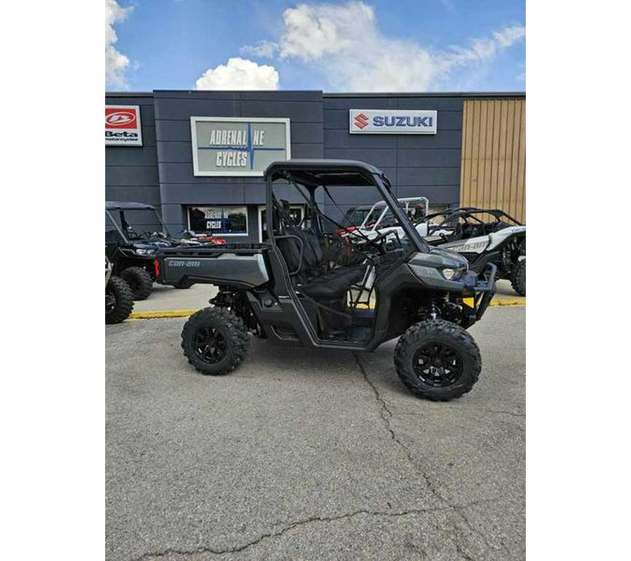 2024 Can-Am® Defender XT HD10