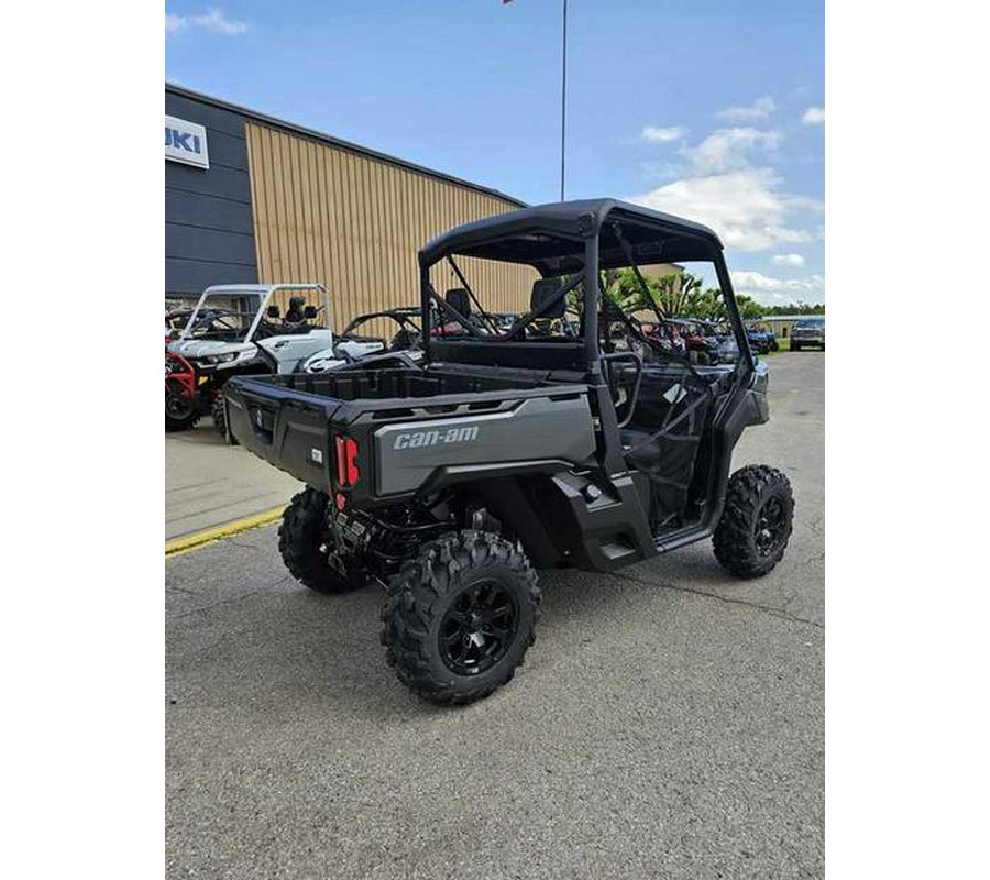 2024 Can-Am® Defender XT HD10