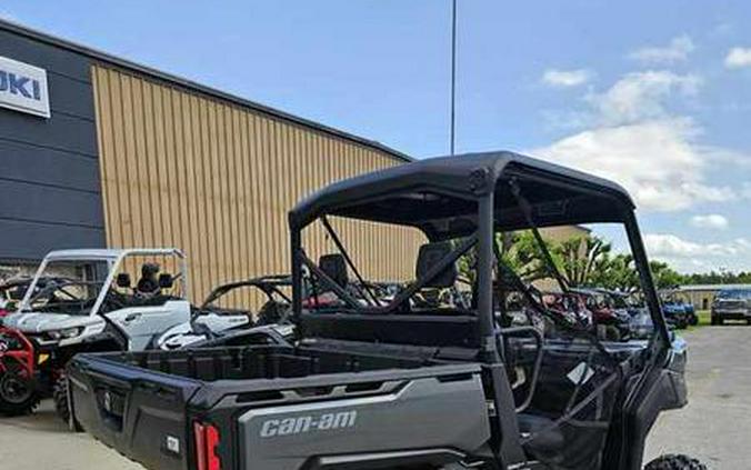 2024 Can-Am® Defender XT HD10