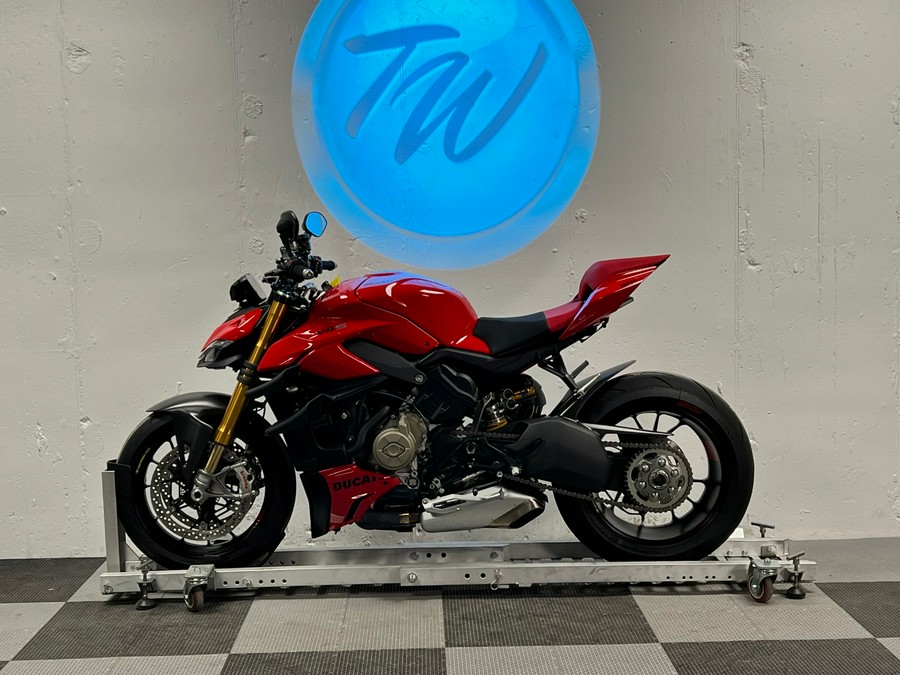 2024 Ducati Streetfighter V4 S