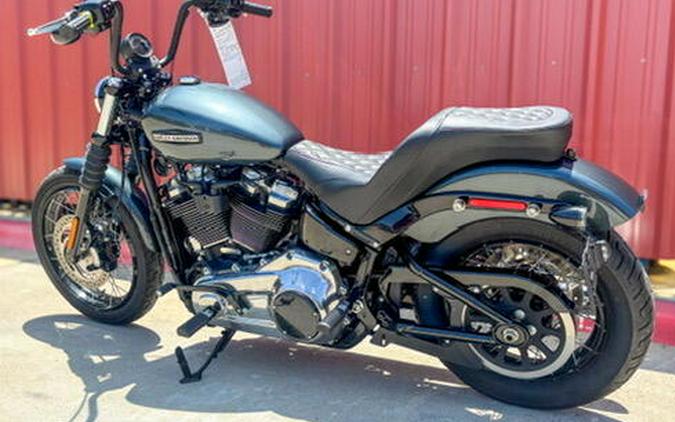 2025 Harley-Davidson® Street Bob® FXBB Iron Horse Metallic w/Cast Wheels