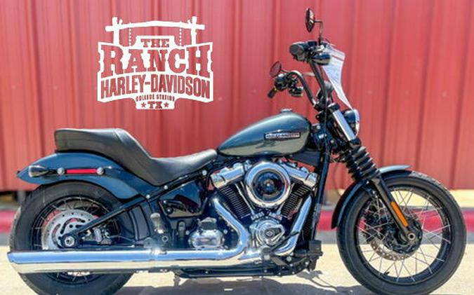 2025 Harley-Davidson® Street Bob® FXBB Iron Horse Metallic w/Cast Wheels