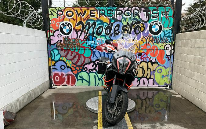 2020 KTM 1290 SUPER ADVENTURE