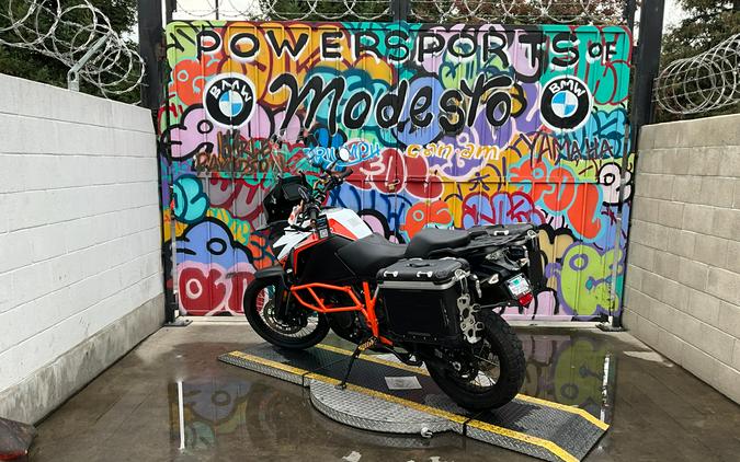 2020 KTM 1290 SUPER ADVENTURE