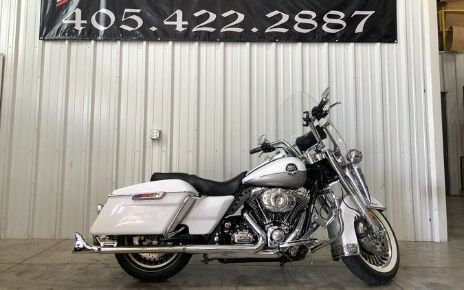 2009 Harley-Davidson® FLHRC - Road King® Special