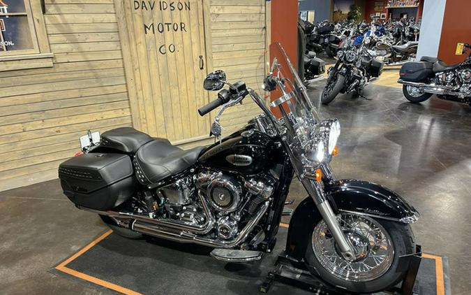 2021 Harley-Davidson FLHC - Heritage Classic