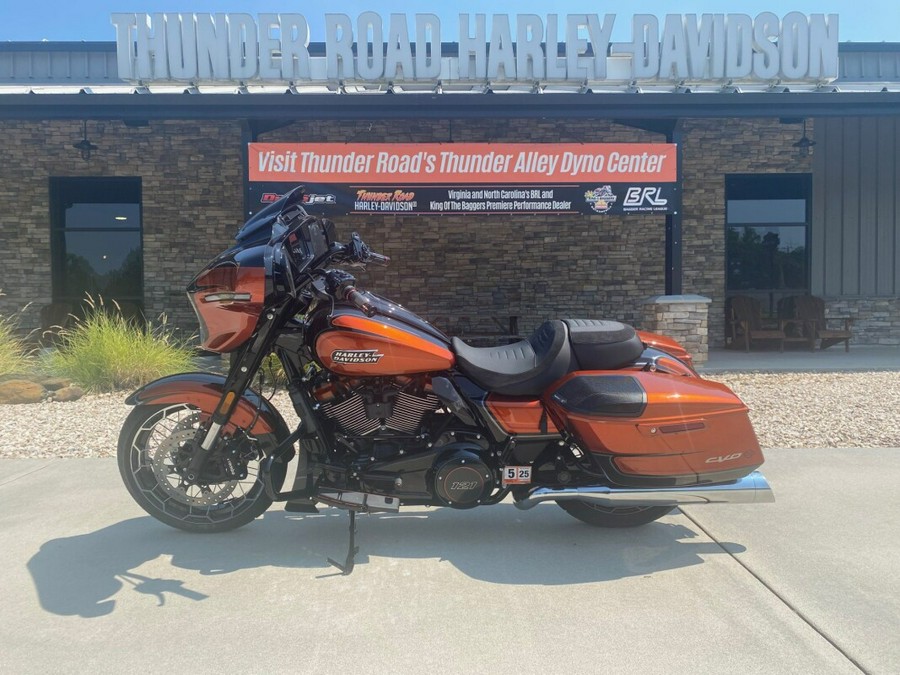 2023 Harley-Davidson CVO™ Street Glide Whiskey Neat w/Raven Metallic